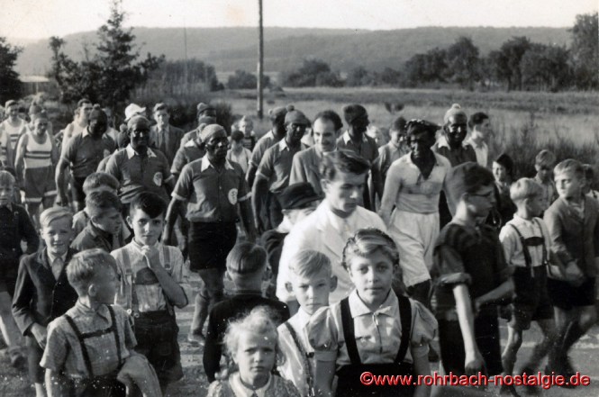 Jung und Alt wollen dieses Spektakel erleben