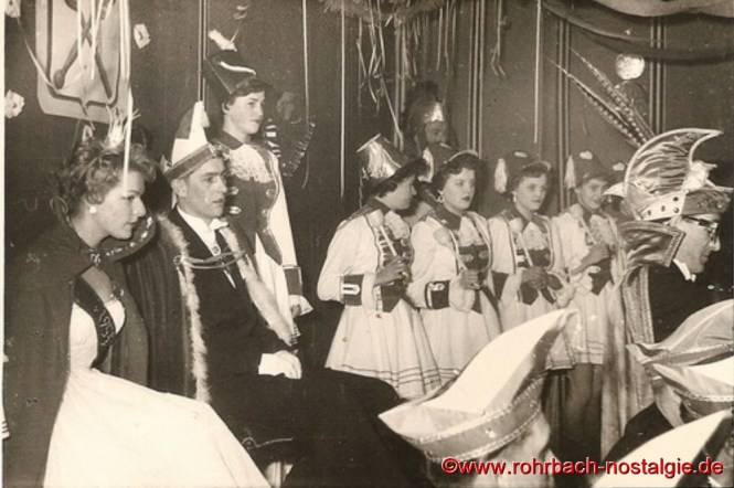 1955 Das Prinzenpaar und die Prinzengarde