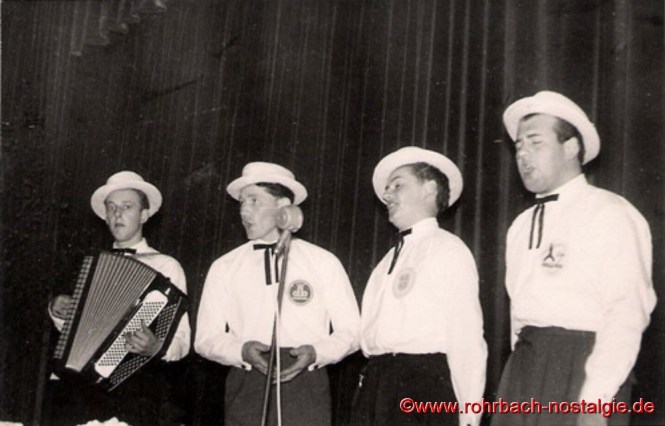 1958 am 1.Mai in der TG Halle in Rohrbach