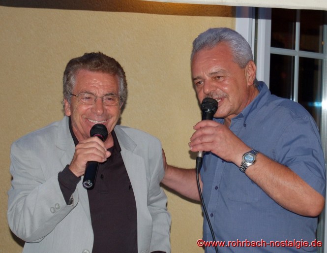 2008 DJ Egon mit dem 2014 verstorbenen Vater des"Musikladens" Manfred Sexauer