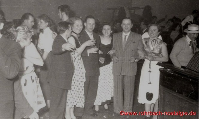 In Glasersch Saal-42a