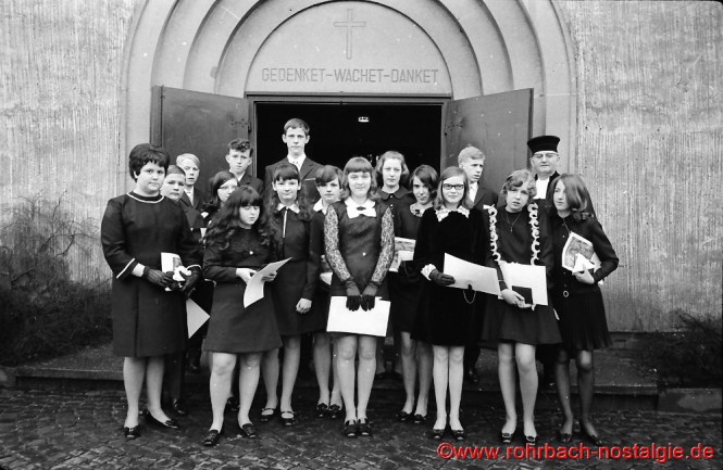 1969 Konfirmation mit Pfarrer Rembe