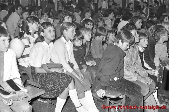 Für die Allerjüngsten gibt es am Sonntagnachmittag Puppentheater