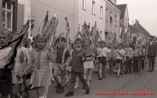 1969 - Alle Rohrbacher Schüler sind dabei