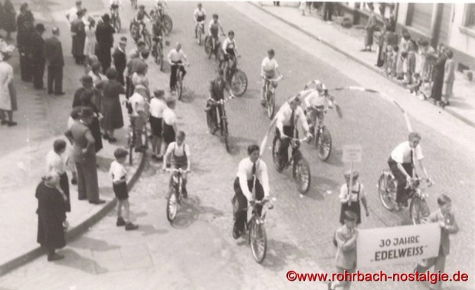 4. Juli 1953 – Großer Festzug anlässlich des 30-jährigen Stiftungsfestes