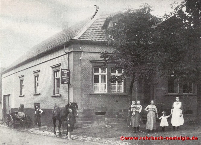 Ein markantes Haus in der Schlawerie um 1933. Das Haus von Valentin Michaeli (Nordpol)