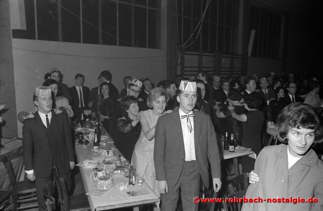 1967 Tolle Stimmung bei Jung und Alt