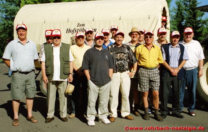 2002 Der Chor macht eine Planwagenfahrt im Bliesgau