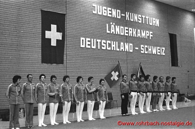 1976 am 1. Dezember: Jugend-Turnländerkapf Deutschalns gegen die Schweiz in der Rohrbachhalle