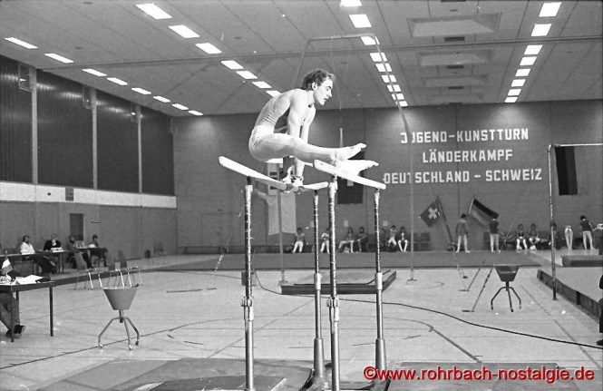 Der Rohrbacher Alfred Lefebre am Barren