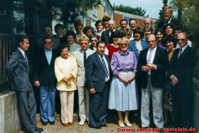 1984 Albert Senzig mit seinen Kollegen und Kolleginnen von der Johannesschule, ganz rechts Schulrat Egon Fisch