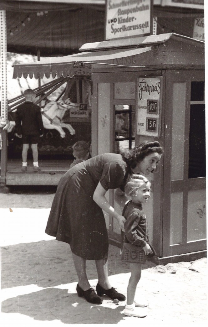 1948 die Geschwister Edlinde und Gisela Allmannsberger