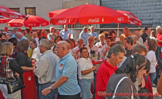 Viel Treiben im Schulhof der früheren Wiesentalschule
