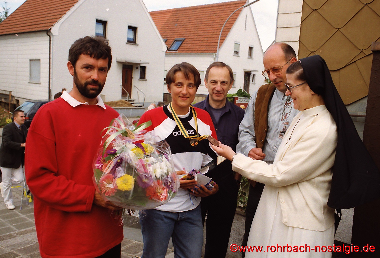 1996-09-01-sandras-heimkehr-aus-sydney-1