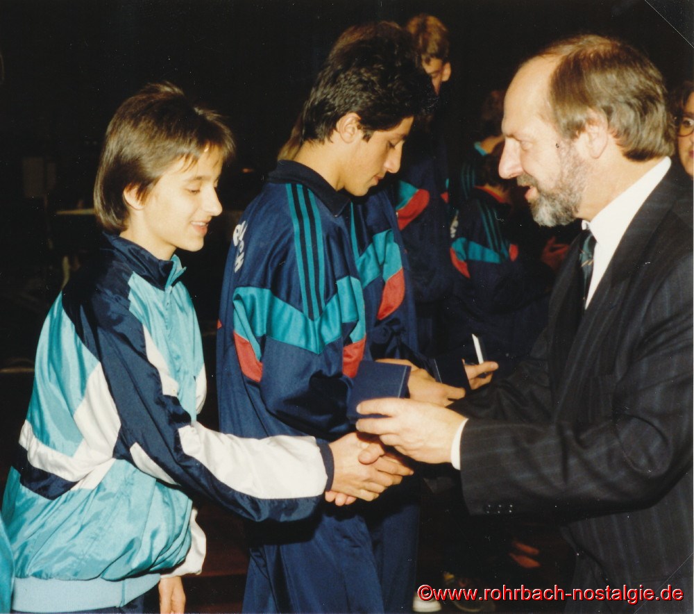 1988 Ehrung beim Ball des Sports der Stadt St.Ingbert Dr. Winfried Brandenburg