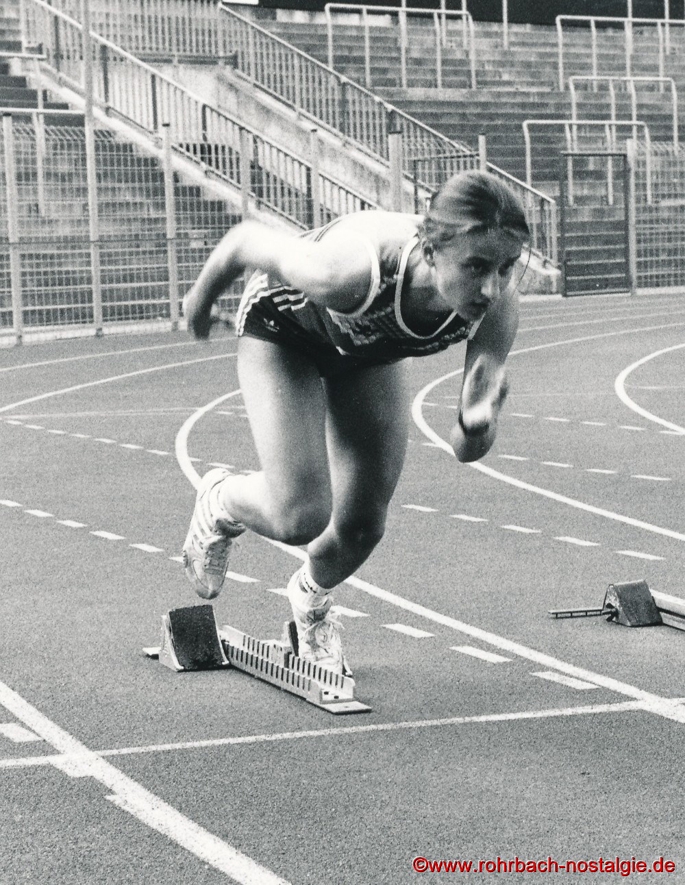 Sommer 1993 Sandra abel bei Startübungen im Homburger Waldstadion
