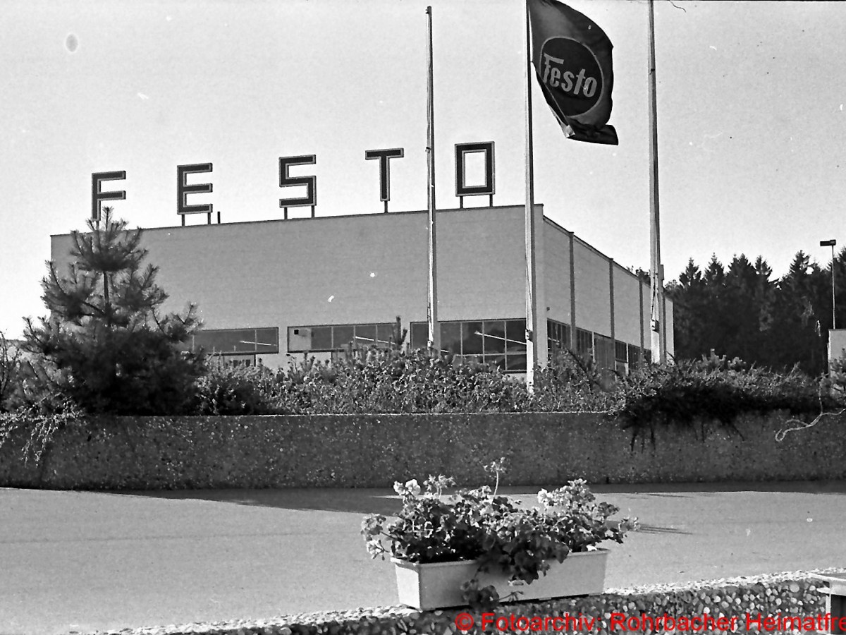 Firma Festo – Die ersten „444 Arbeitstage“ im Zweigwerk&nbsp;Rohrbach